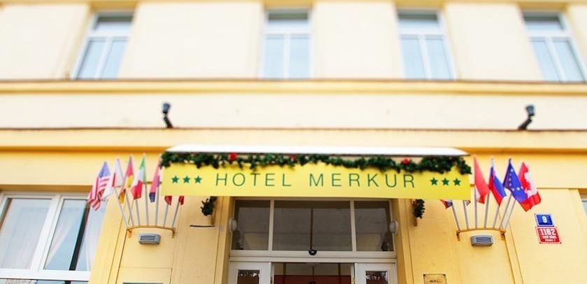 Hotel Merkur Praha Bagian luar foto